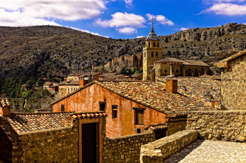Hotel Albanuracin Albarracín Exteriör bild
